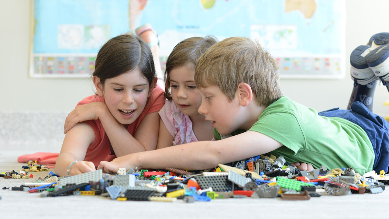 Mental Health in the Family: Recognizing Signs and Creating a Supportive Environment!