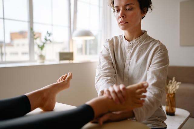 3 Helpful Lifestyle Changes After an Ankle Replacement