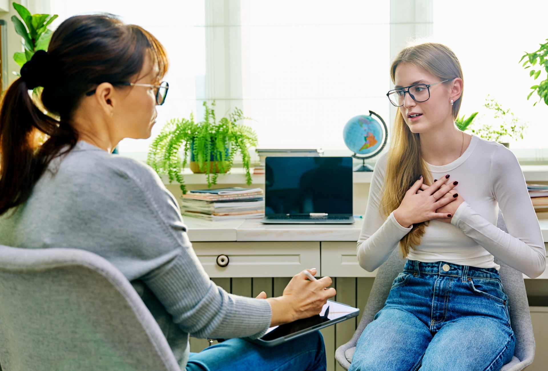 4 Benefits of Treating OCD Early On