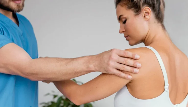 Lifestyle Changes and Therapies That Promote Shoulder Pain Relief