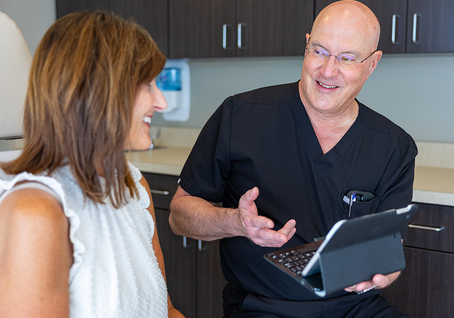 How To Prepare for Your Initial Visit With a Plastic Surgeon