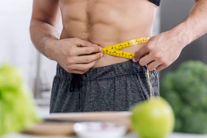Understanding the Role of Diet and Exercise in Effective Weight Loss Strategies